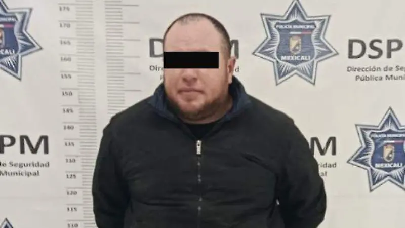 Persecución por reporte de personas armadas terminó con dos detenidos en Caminos del Sur